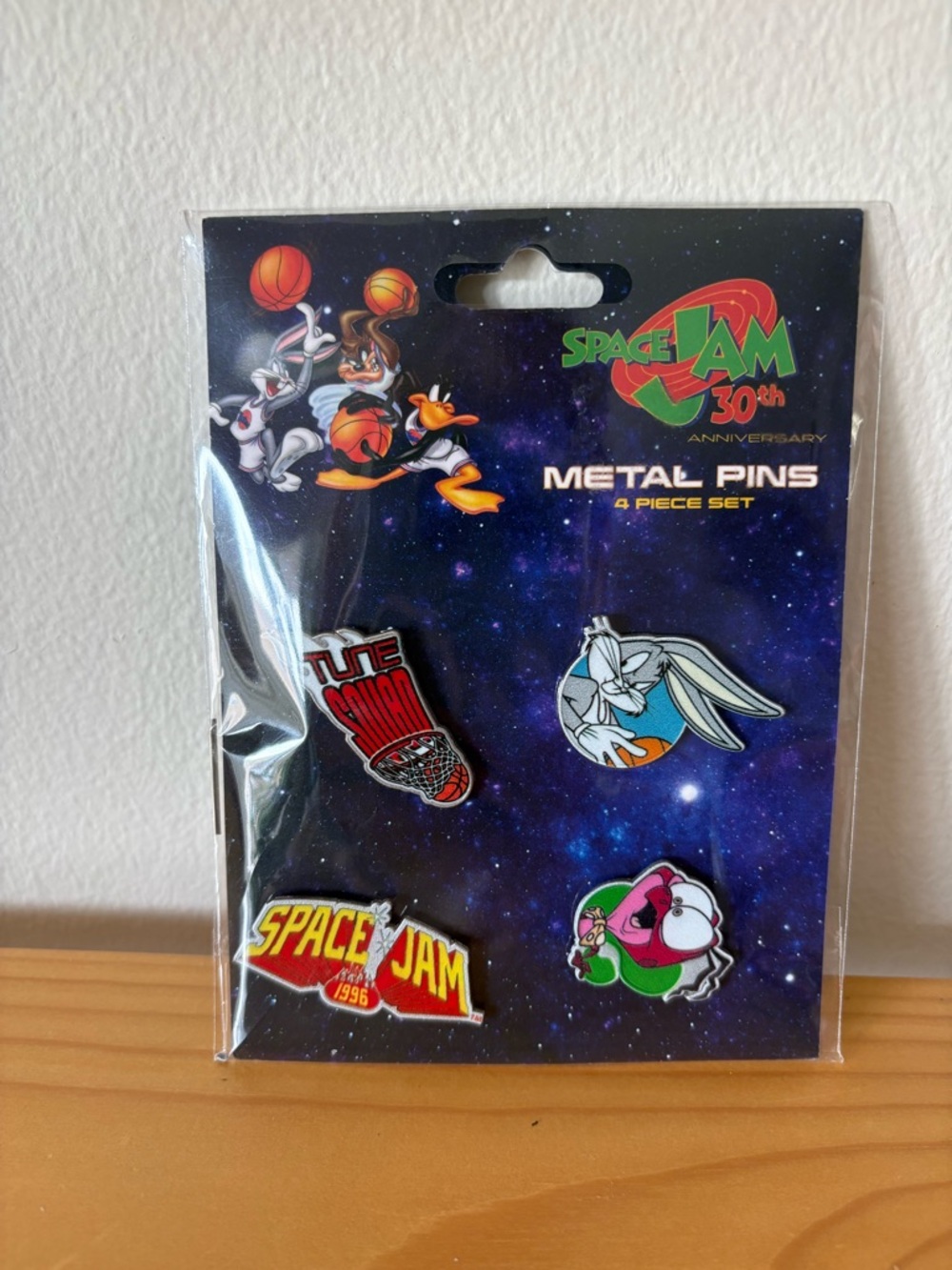 *NEW* Space Jam 30th Anniversary Metal Pins 4 Piece Set Bugs Bunny Collectible